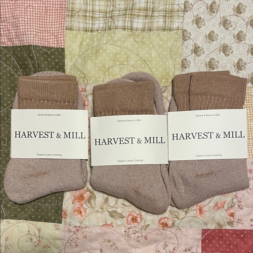 Harvest & Mill organic cotton socks